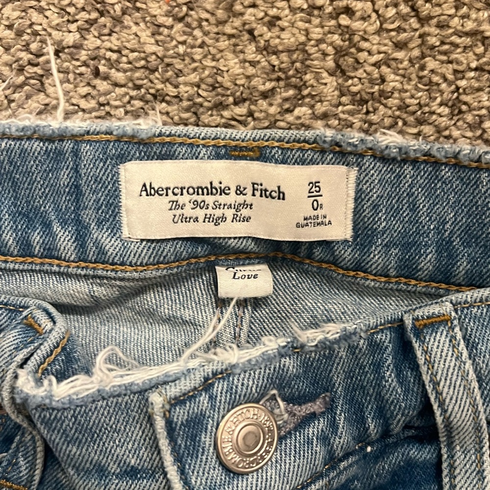 Abercrombie & fitch 90s straight ultra high rise - Picture 2 of 3